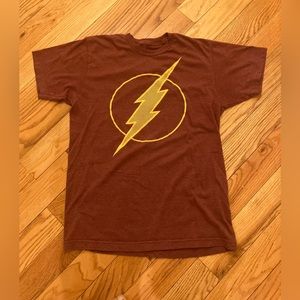 FLASH tshirt 50/50 medium blend cotton polyester.very soft,very good condition
